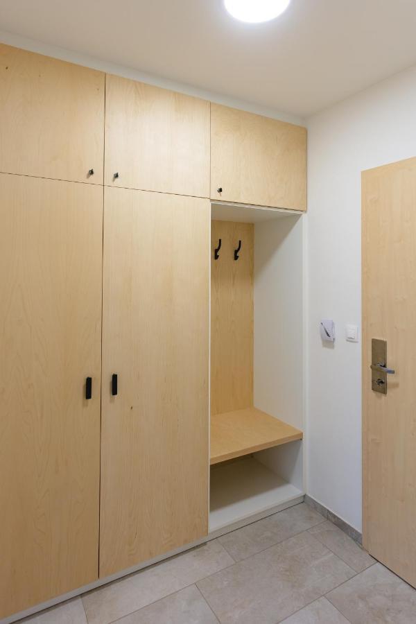 Hotel Edvard Frenstat pod Radhostem ภายนอก รูปภาพ