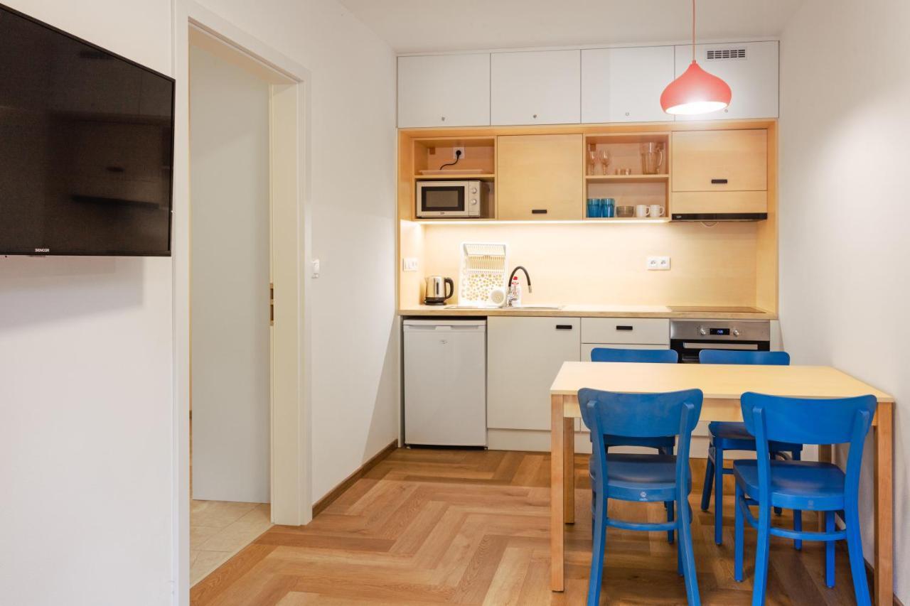 Hotel Edvard Frenstat pod Radhostem ภายนอก รูปภาพ