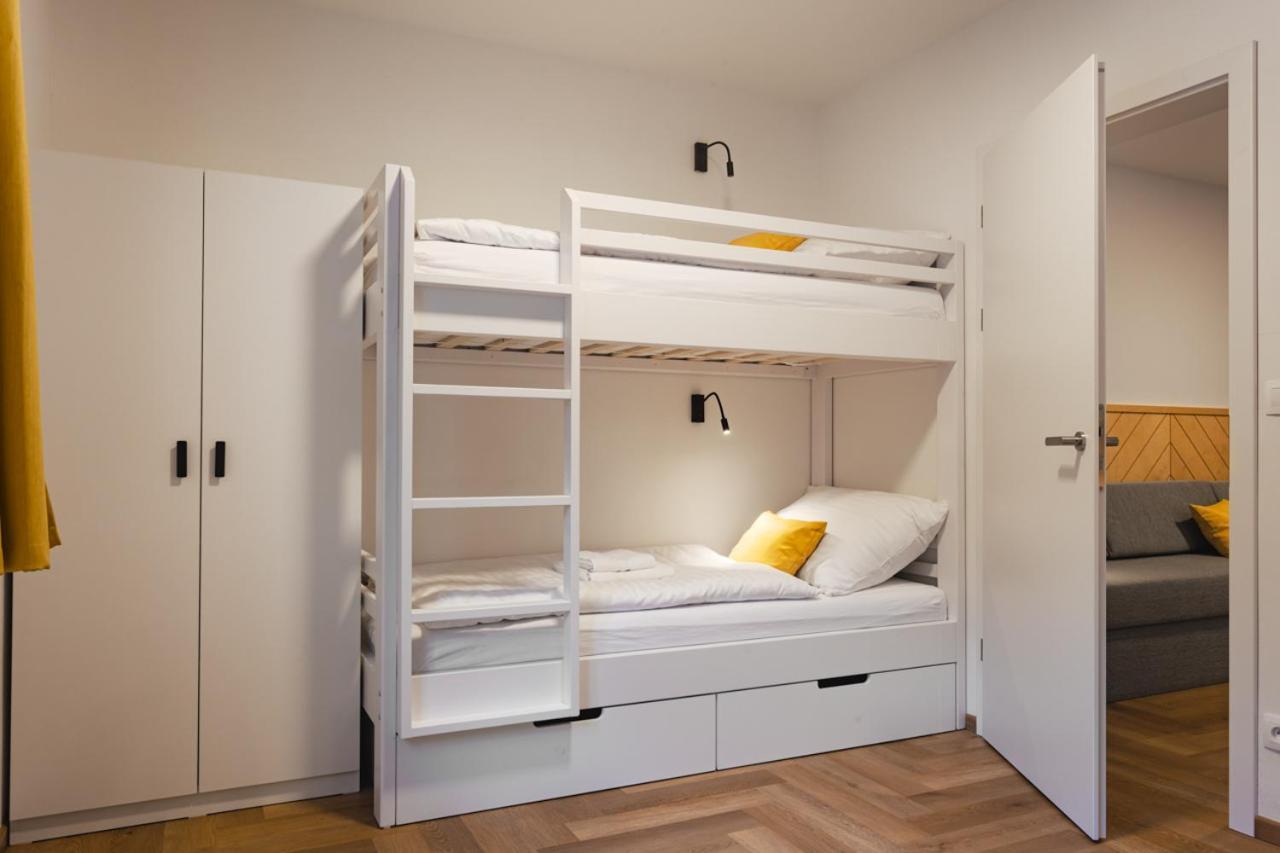 Hotel Edvard Frenstat pod Radhostem ภายนอก รูปภาพ