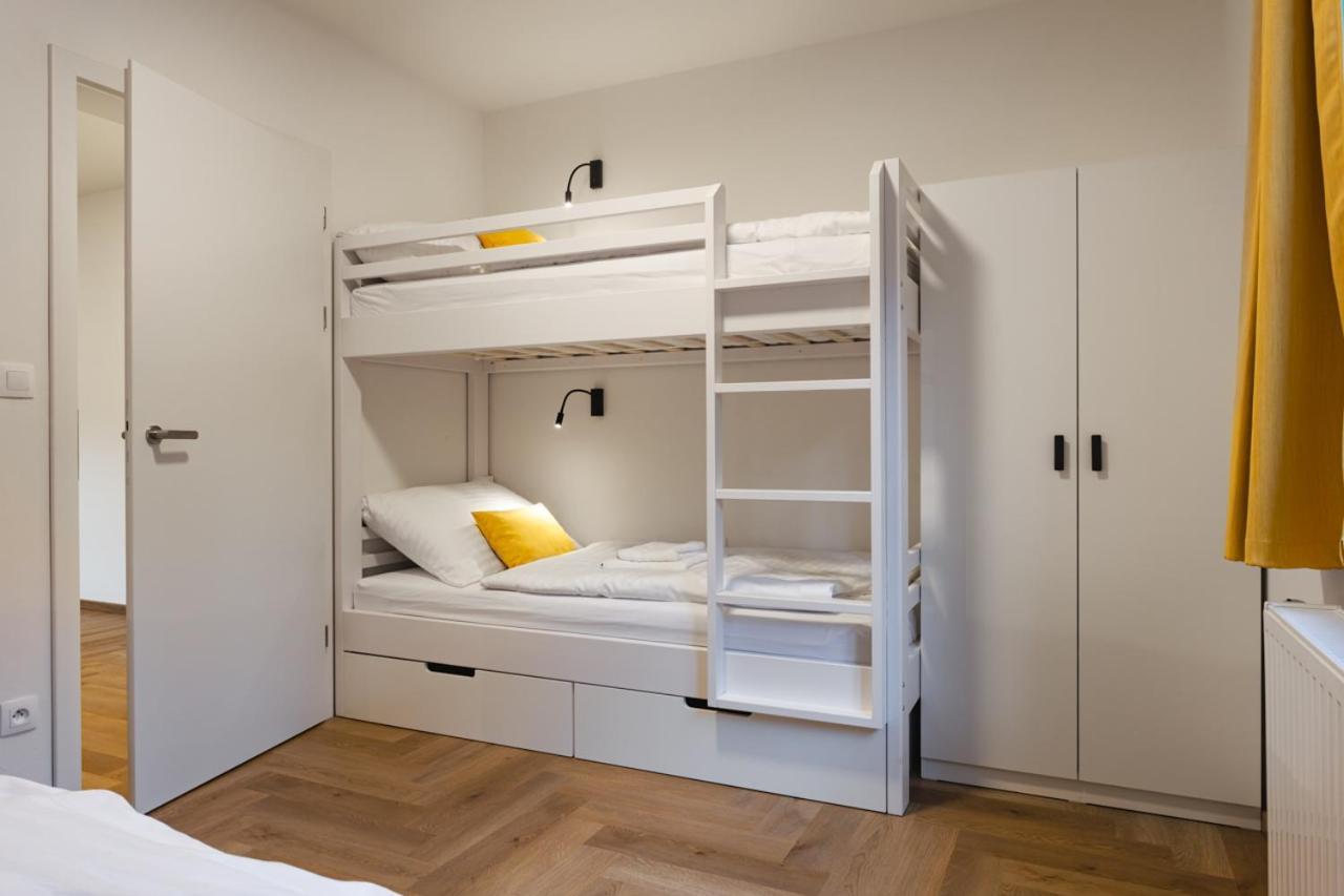 Hotel Edvard Frenstat pod Radhostem ภายนอก รูปภาพ