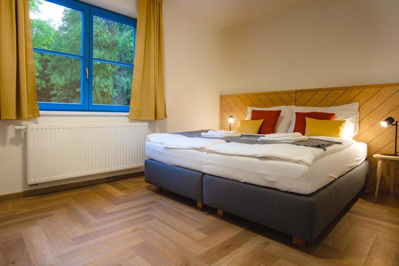Hotel Edvard Frenstat pod Radhostem ภายนอก รูปภาพ