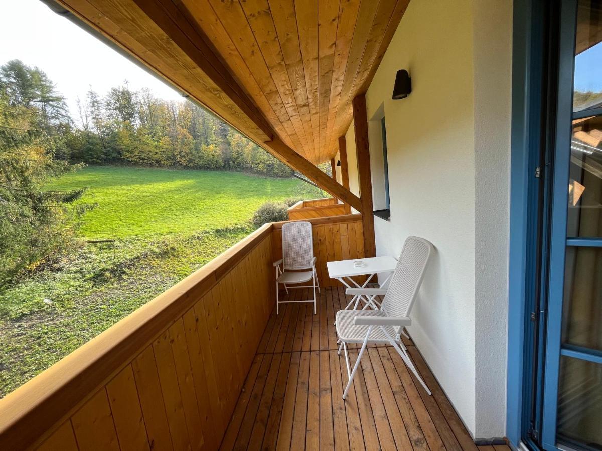 Hotel Edvard Frenstat pod Radhostem ภายนอก รูปภาพ
